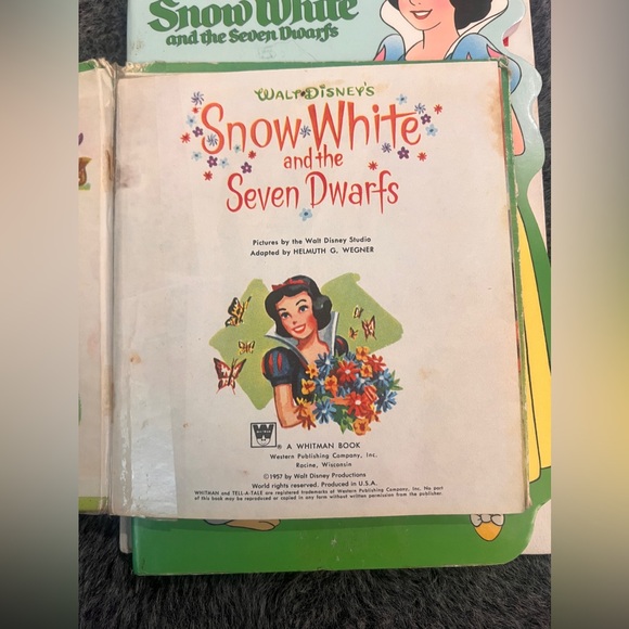 VTG Snow White Books - Picture 2 of 7